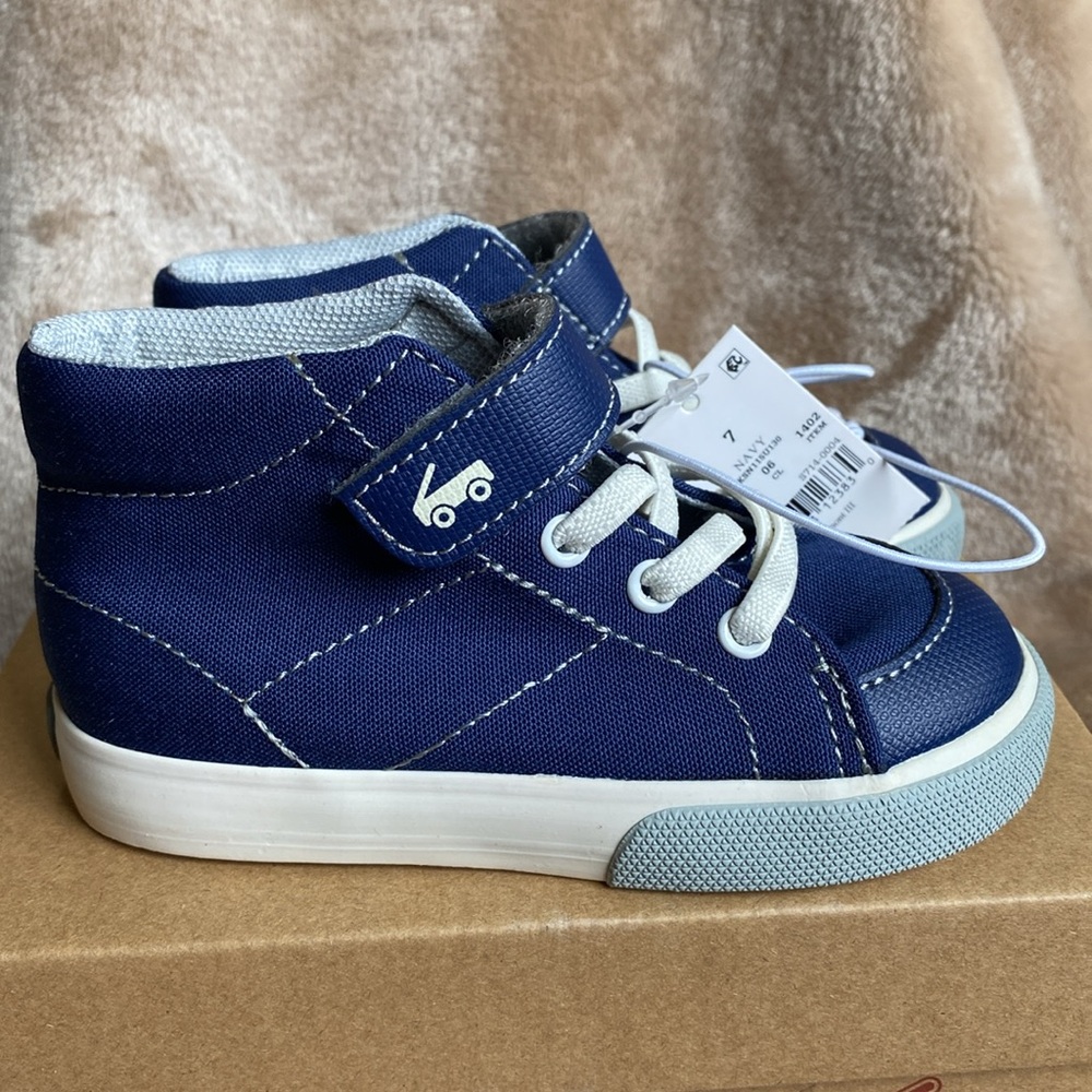 See Kai Run Belmont III Navy Blue High Top Canvas Sneakers Boy Size 7 - Picture 2 of 7